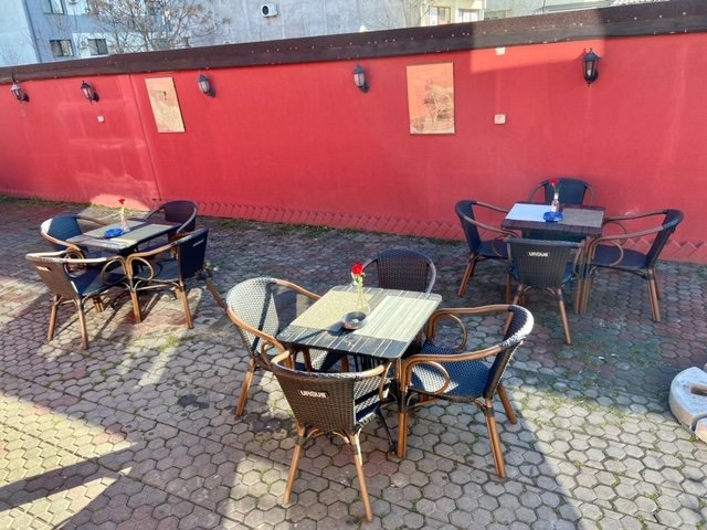 Ajutor bucatar cu experienta.